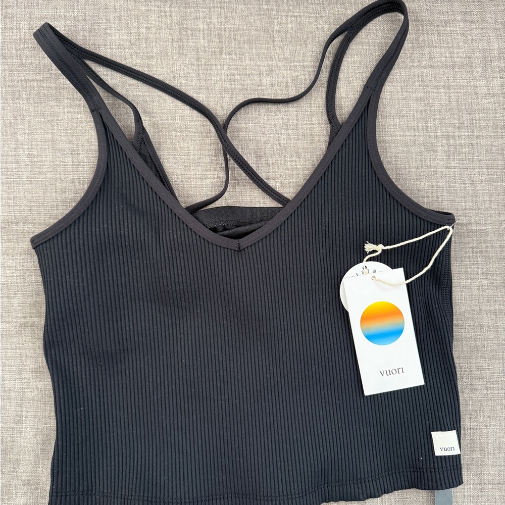 NWT VUORI Rib Crop Tank Women's Rib Tank in Black Size M Black